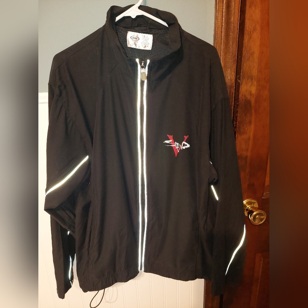 Staind men's light jacket, never worn, just washed.